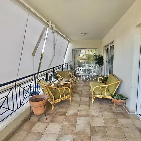 Charm Classic 公寓 *