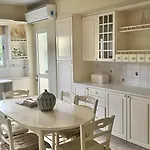 Charm Classic Strovolos